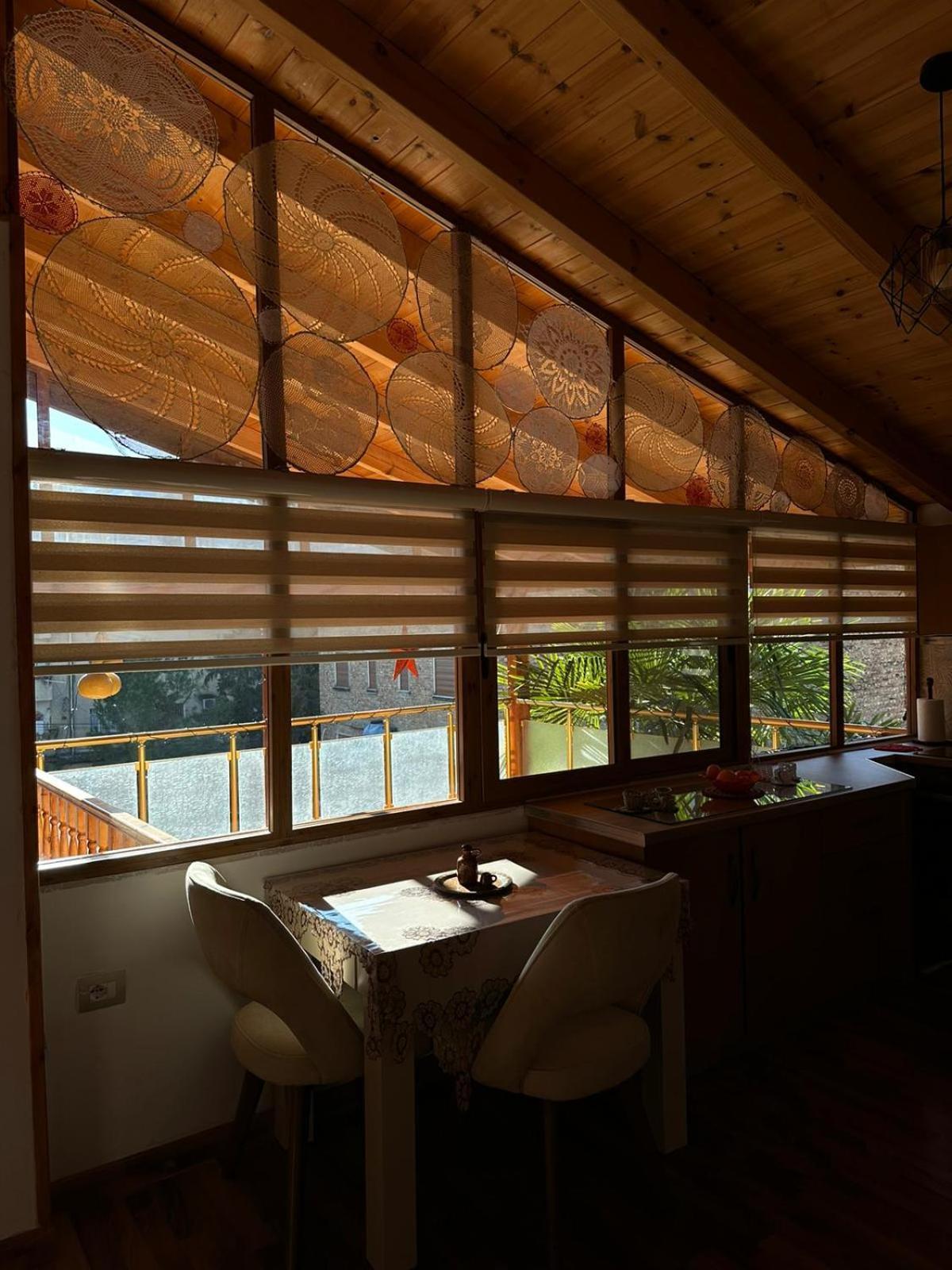 Alimeti Guesthouse เบราท ภายนอก รูปภาพ