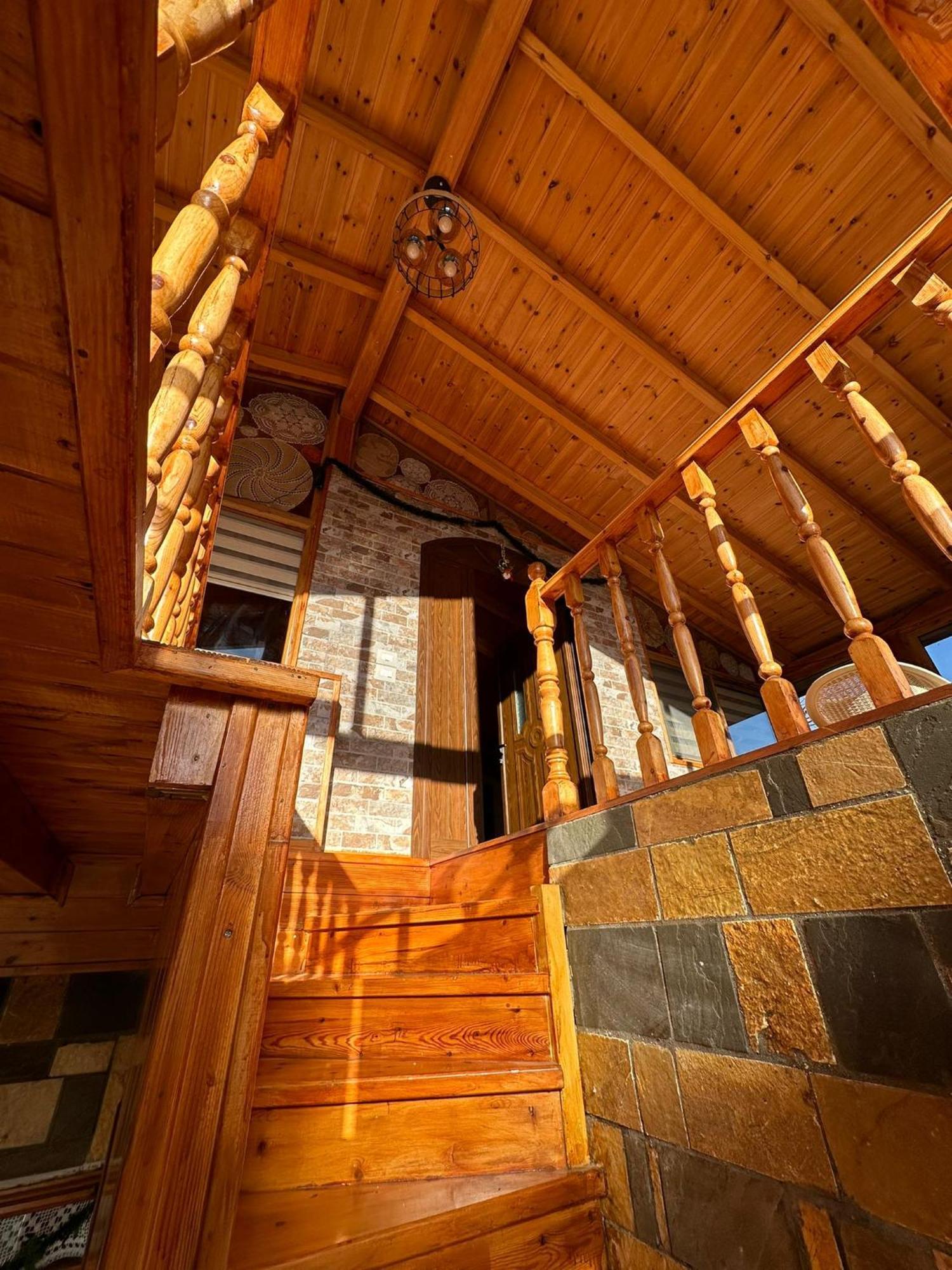 Alimeti Guesthouse เบราท ภายนอก รูปภาพ